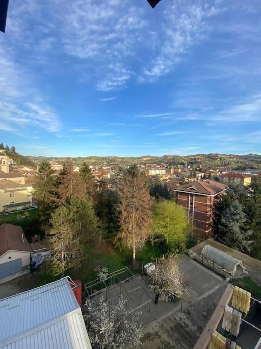 Bella Vista Lägenhet Canelli Exteriör bild